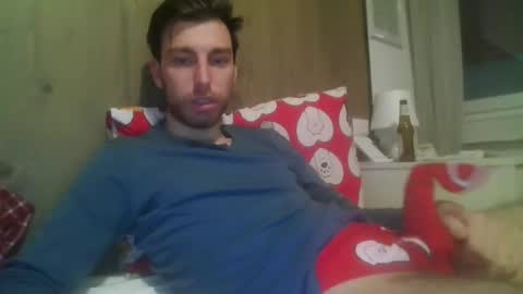Snapshot of italian_boy_22 chatting on 01/13/25, 09:09 italian_boy_22 online show from 01/13/25, 09:09