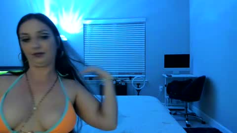 Bella Bloom online show from 07/31/26, 03:28