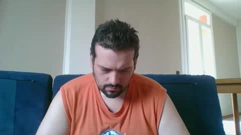 Snapshot of italianbigboy93 chatting on 09/30/25, 11:37 italianbigboy93 online show from 09/30/25, 11:37