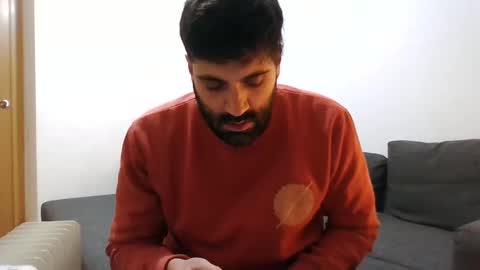 italianboybcn online show from 12/17/24, 11:05