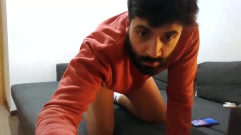 italianboybcn online show from 12/25/24, 10:27