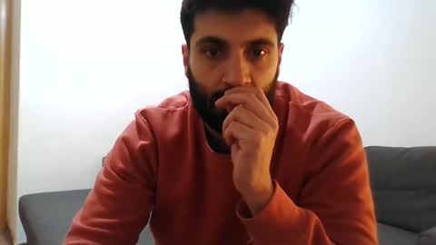 italianboybcn online show from 12/26/24, 11:10