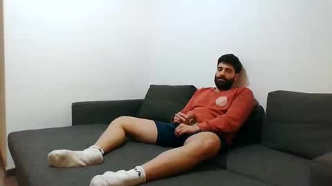 italianboybcn online show from 12/27/24, 11:28