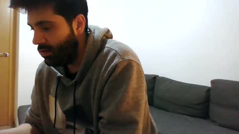 italianboybcn online show from 12/31/24, 09:31