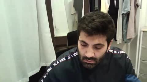 italianboybcn online show from 09/26/25, 08:13