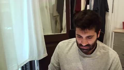 italianboybcn online show from 09/30/25, 06:07