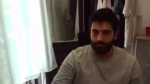 italianboybcn online show from 10/05/25, 09:29