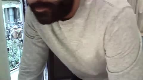 italianboybcn online show from 10/09/25, 07:28