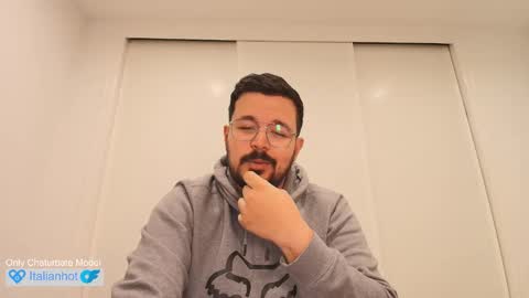 Snapshot of italianhorny2018 chatting on 01/12/26, 10:42 Gio online show from 01/12/26, 10:42