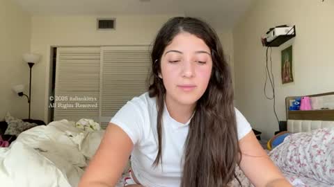 ItalianKitty online show from 07/28/26, 07:39