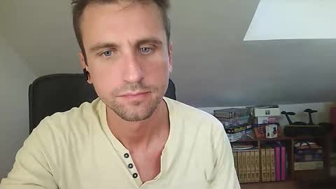 italiano116116 online show from 09/21/25, 08:05