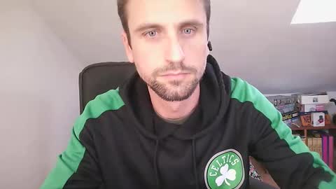 Snapshot of italiano116116 chatting on 11/17/25, 09:26 italiano116116 online show from 11/17/25, 09:26