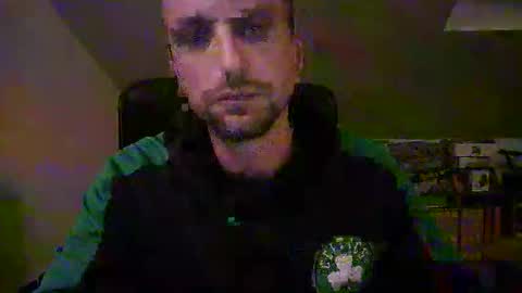 Snapshot of italiano116116 chatting on 12/03/25, 04:27 italiano116116 online show from 12/03/25, 04:27