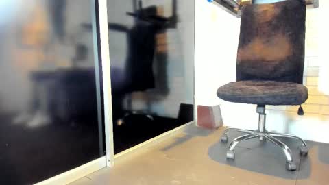 Italo Moore online show from 09/29/25, 11:26