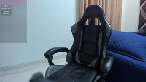 ithan_hot online show from 07/23/26, 03:48