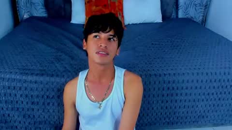 Snapshot of ithan_kingtwin chatting on 06/12/26, 08:30 ithan_kingtwin online show from 06/12/26, 08:30