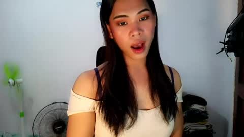its_chloe20 online show from 07/30/26, 10:14