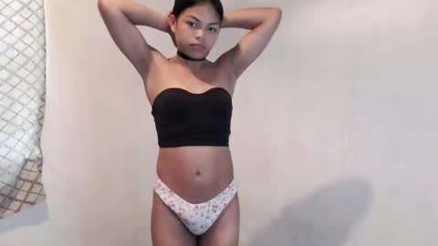 Snapshot of its_kynth chatting on 10/27/25, 03:21 its_kynth online show from 10/27/25, 03:21