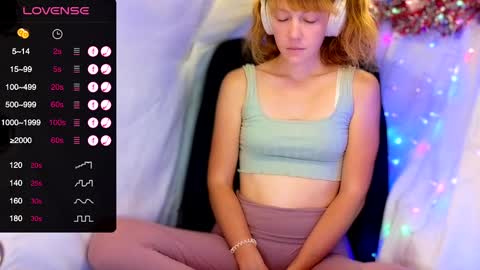 Lily online show from 12/21/24, 10:08