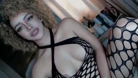Cataleya Rogers online show from 02/19/25, 04:34