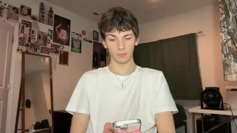 Rowan online show from 09/30/25, 01:32