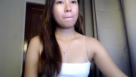 Snapshot of itscandygurl chatting on 02/27/25, 03:05 Candy online show from 02/27/25, 03:05