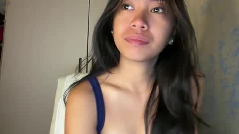 Snapshot of itscandygurl chatting on 04/21/26, 02:51 Candy online show from 04/21/26, 02:51
