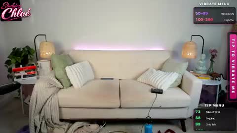 itschloelaurent online show from 06/23/26, 08:51