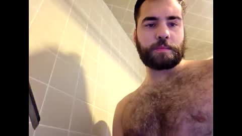 Snapshot of itsdaiton chatting on 11/09/25, 04:16 Daiton online show from 11/09/25, 04:16