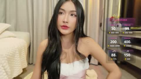 Snapshot of itsjoy_universe chatting on 10/04/25, 05:49 Joy online show from 10/04/25, 05:49