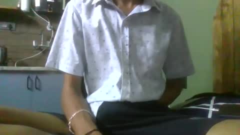 Snapshot of itsme_doofus chatting on 05/06/26, 06:02 Doofus online show from 05/06/26, 06:02