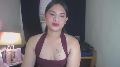 Snapshot of itsme_jazzy chatting on 10/23/25, 05:01 JAZ online show from 10/23/25, 05:01