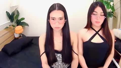 itsme_kat online show from 06/23/26, 04:27