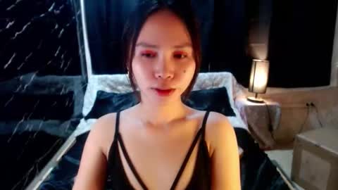 itsme_liza online show from 11/16/25, 03:17