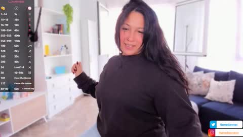 Snapshot of itsmedannax chatting on 10/22/25, 09:31 Itsmedannax   online show from 10/22/25, 09:31