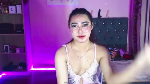 Siana online show from 12/05/24, 05:37