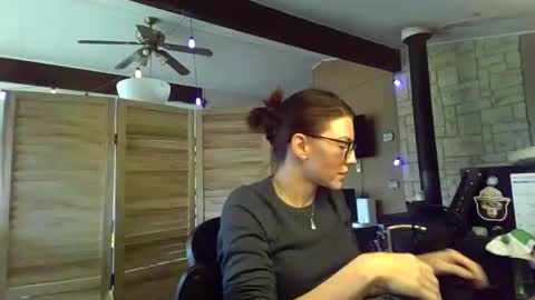 Snapshot of itsmesophie_x chatting on 11/06/25, 05:14 ItsMeSophie X online show from 11/06/25, 05:14