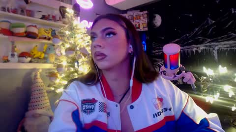 Nicki Foxx online show from 12/02/24, 10:45