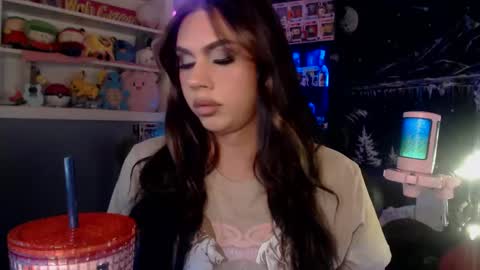 Nicki Foxx online show from 01/07/25, 12:34