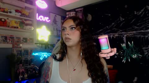 Nicki Foxx online show from 02/14/25, 01:34