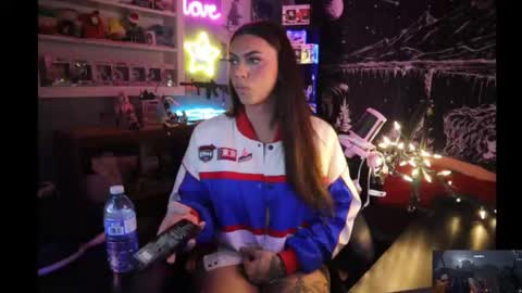 Nicki Foxx online show from 02/25/25, 02:03