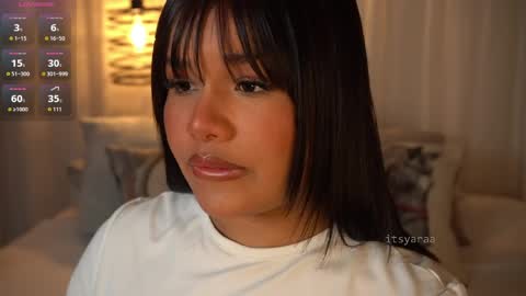 Snapshot of itsyaraa chatting on 06/01/26, 07:04 SABRINA. online show from 06/01/26, 07:04