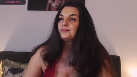Melissa Khaan online show from 02/08/25, 12:28