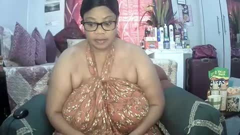 itumeleng74 online show from 01/15/25, 05:19