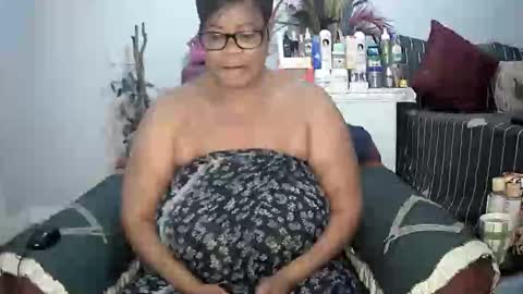 itumeleng74 online show from 01/16/25, 08:43