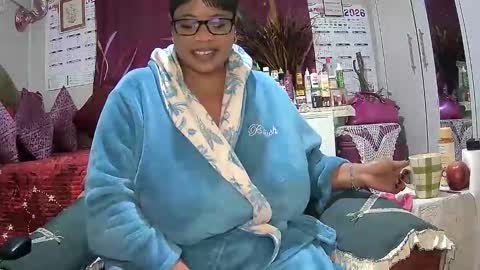 itumeleng74 online show from 05/20/26, 08:26