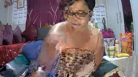itumeleng74 online show from 06/01/26, 05:36