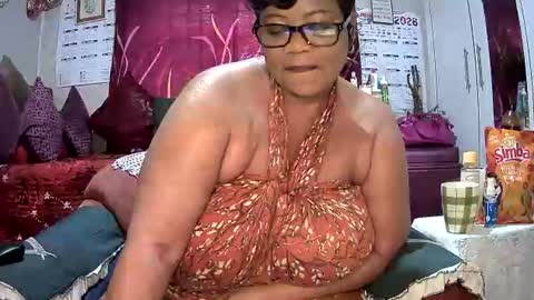 itumeleng74 online show from 06/17/26, 06:27