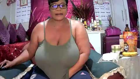 itumeleng74 online show from 06/21/26, 08:28
