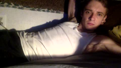 Snapshot of itzd123 chatting on 02/04/26, 01:17 itzd123 online show from 02/04/26, 01:17